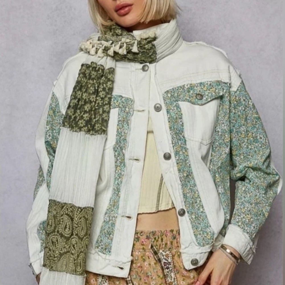 NEW🤍POL Button Down Patchwork Denim Jacket Flora… - image 2